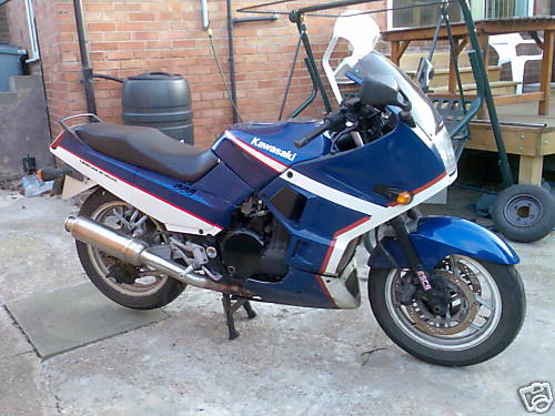 GPX750Rpic1.jpg