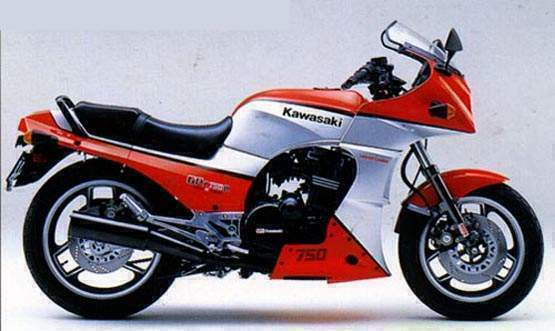 GPZ750Rpic2.jpg