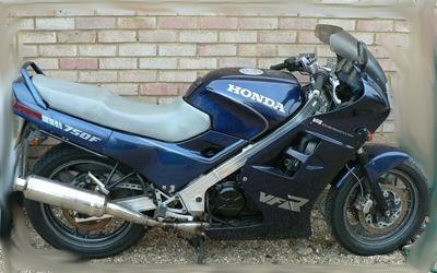 vfr750pic1.jpg